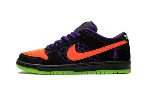 NKE SB DUNK LOW NIGHT OF MISCHIEF